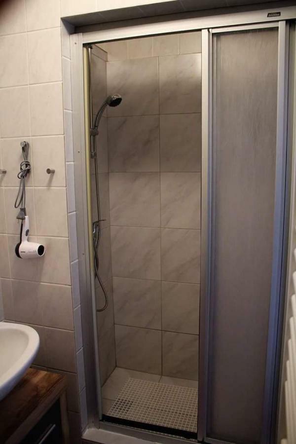 Bungalov Rozarka Ruzova Esterno foto